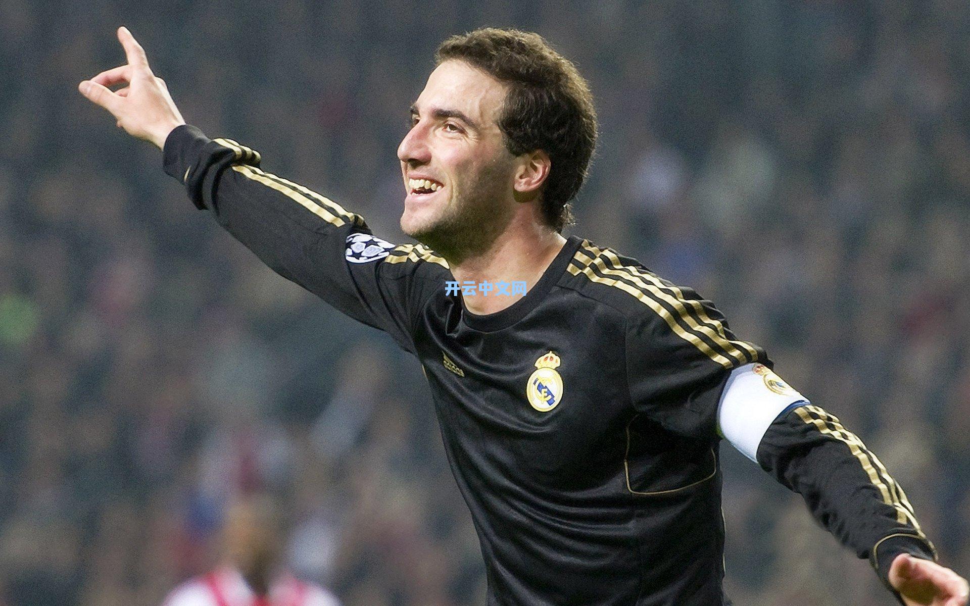 纳达尔强势回归红土赛场 法网前景引热议