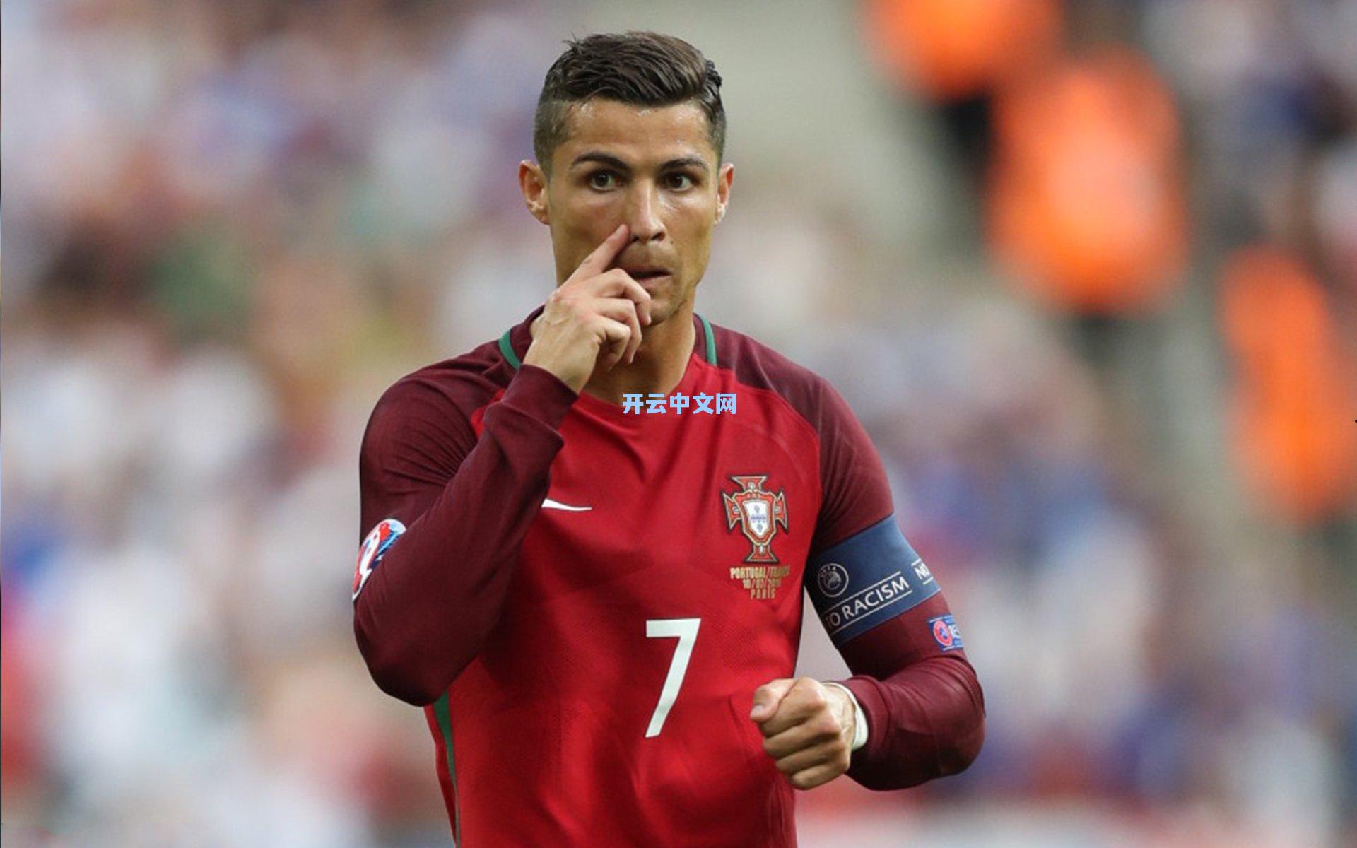 阿尔瓦雷斯坦言好胜心驱动成长，夏窗传闻当前专注曼城征程